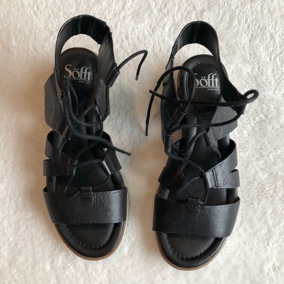 {Söfft} Black Leather Sandals - Picture 2 of 7